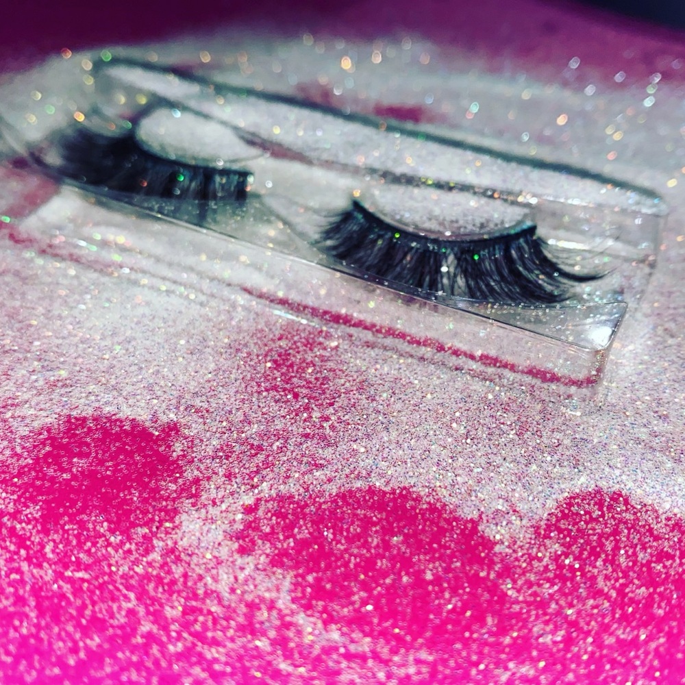 Eyelashes